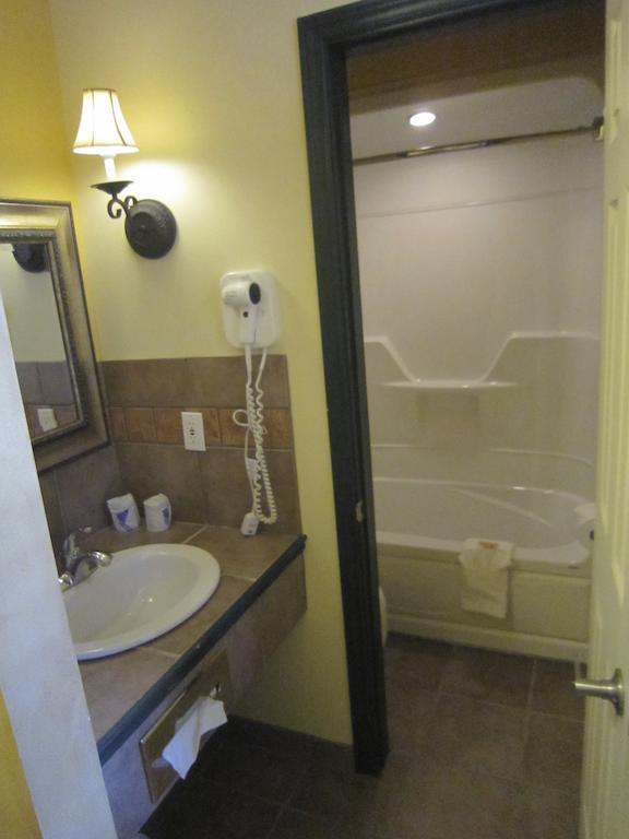 Best Northern Motel And Restaurant Уауа Стая снимка