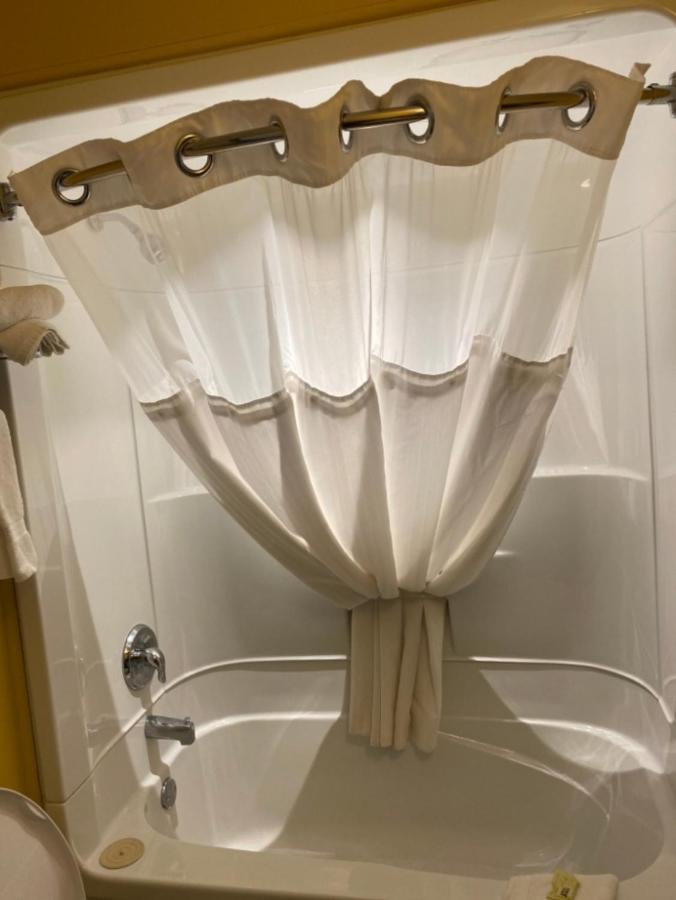 Best Northern Motel And Restaurant Уауа Екстериор снимка